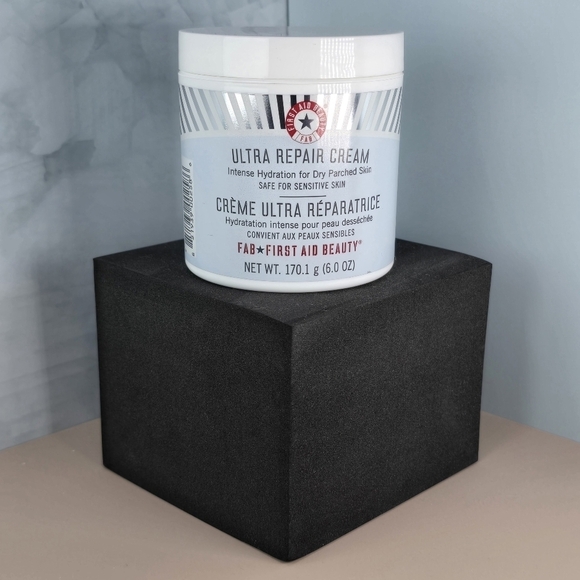 First Aid Beauty Other - First Aid Beauty Ultra Repair Cream 6 oz
